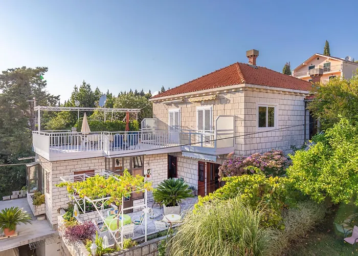 Appartement Family Close To The Mlini