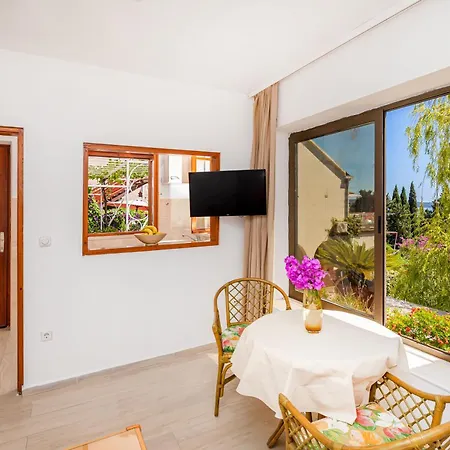Appartement Family Close To The Mlini
