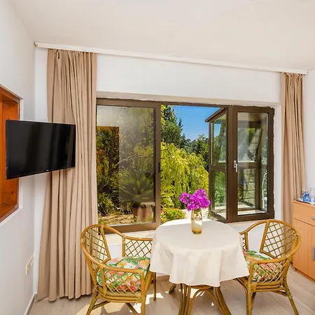 Family Close To The Апартаменты